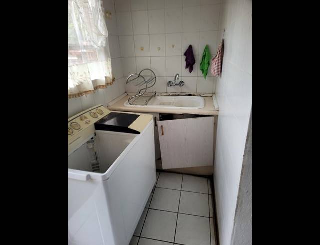 3 BEDROOM HOUSE FOR SALE IN ARBORETUM